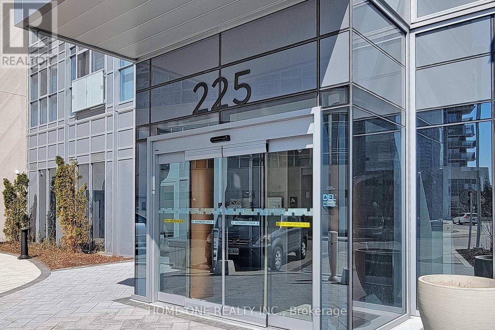 309 - 225 Village Green Square, Toronto, Ontario  M1S 0N4 - Photo 2 - E13166194