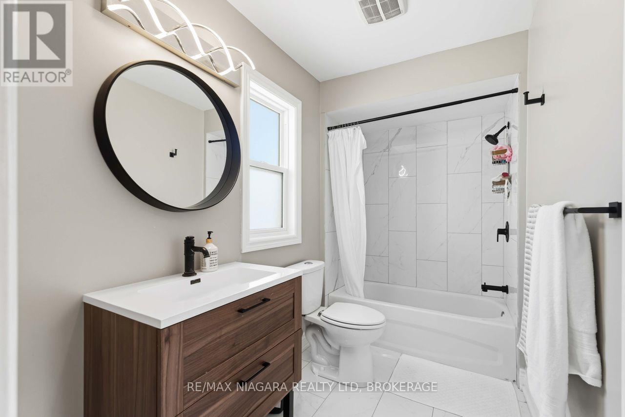 77 Semley Avenue, Welland (Broadway), Ontario  L3C 1X5 - Photo 19 - X13166186