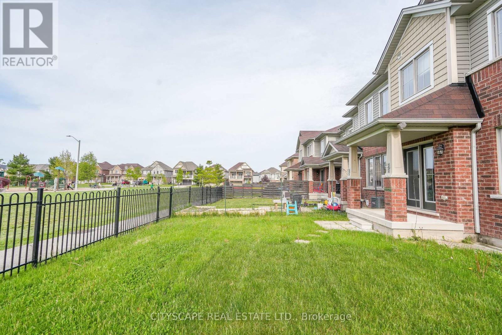8485 Primrose Lane, Niagara Falls, Ontario  L2H 0K8 - Photo 40 - X13142710
