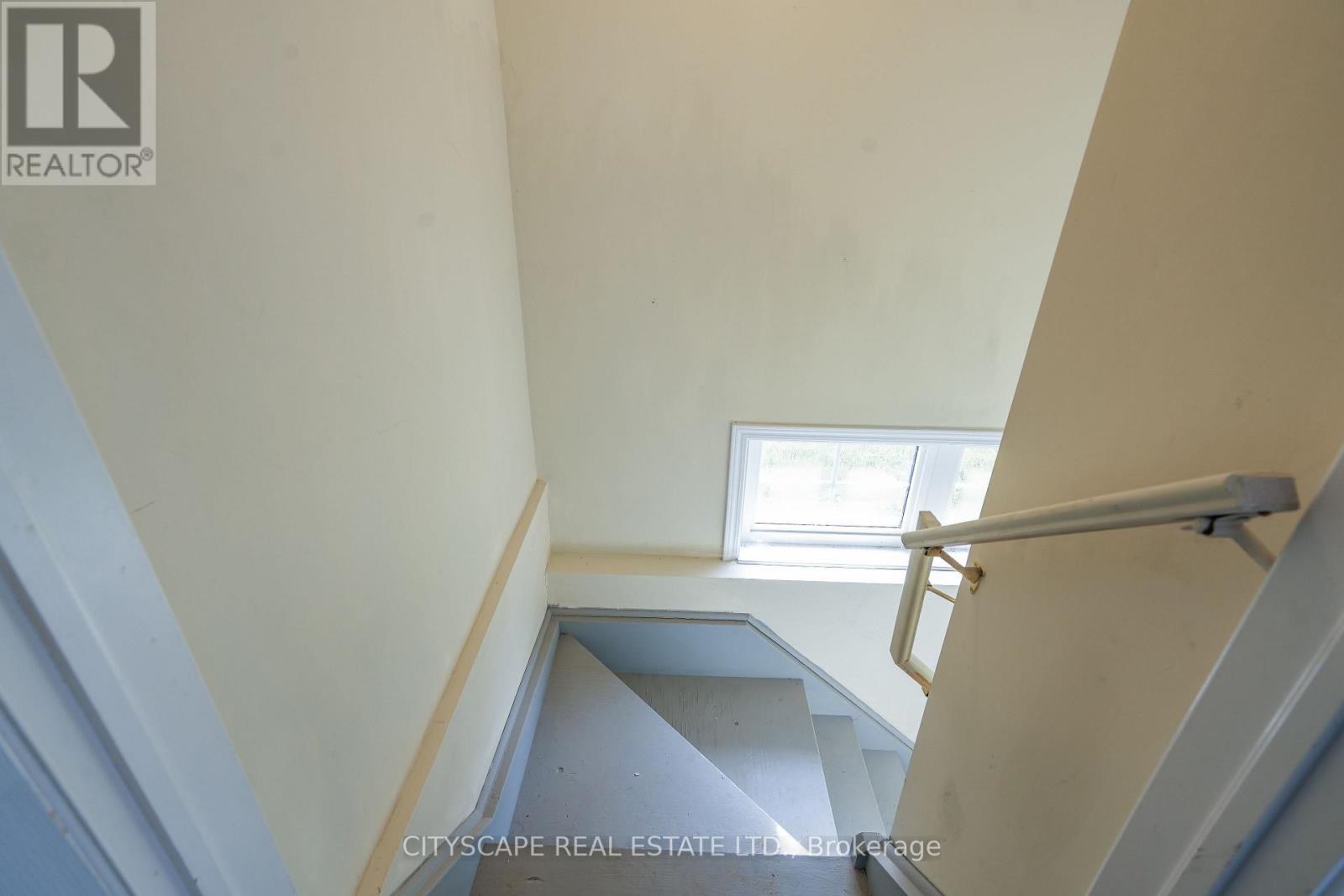 8485 Primrose Lane, Niagara Falls, Ontario  L2H 0K8 - Photo 15 - X13142710