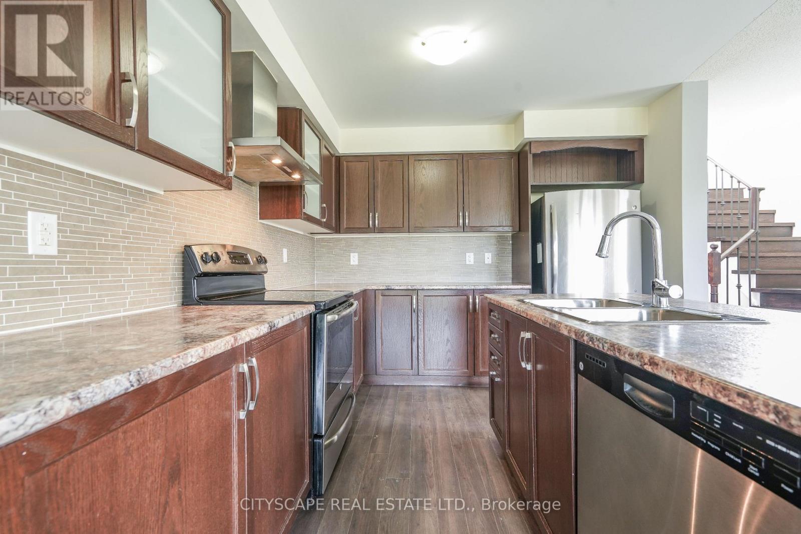 8485 Primrose Lane, Niagara Falls, Ontario  L2H 0K8 - Photo 29 - X13142710