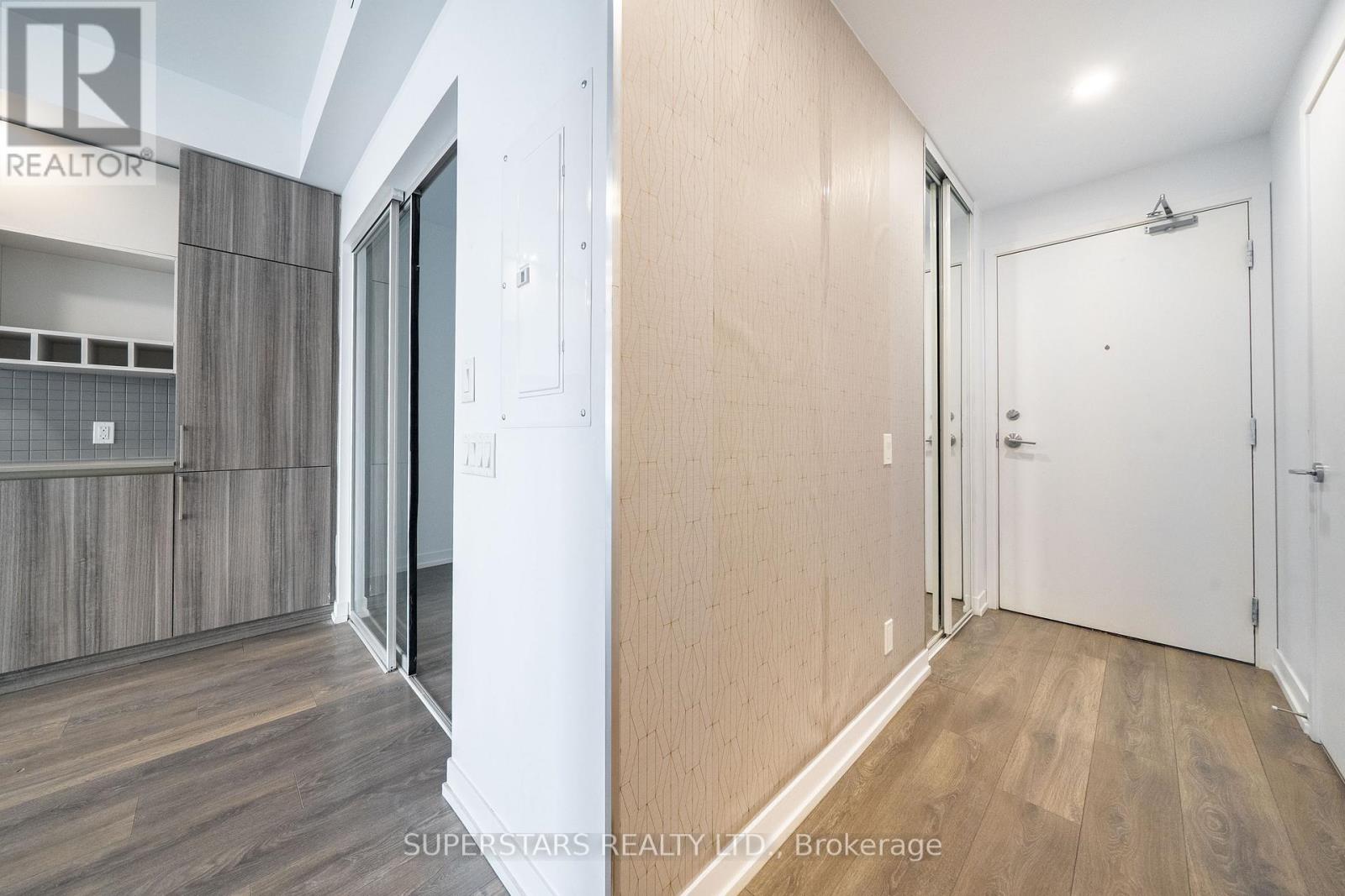 1905 - 5 Buttermill Avenue, Vaughan, Ontario  L4K 0J5 - Photo 3 - N13166148