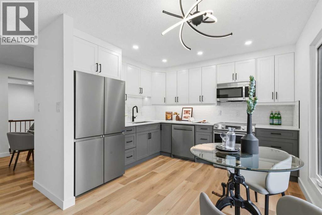 20 Point Mckay Court NW, Calgary, Alberta  T3B 5B7 - Photo 7 - A2314027