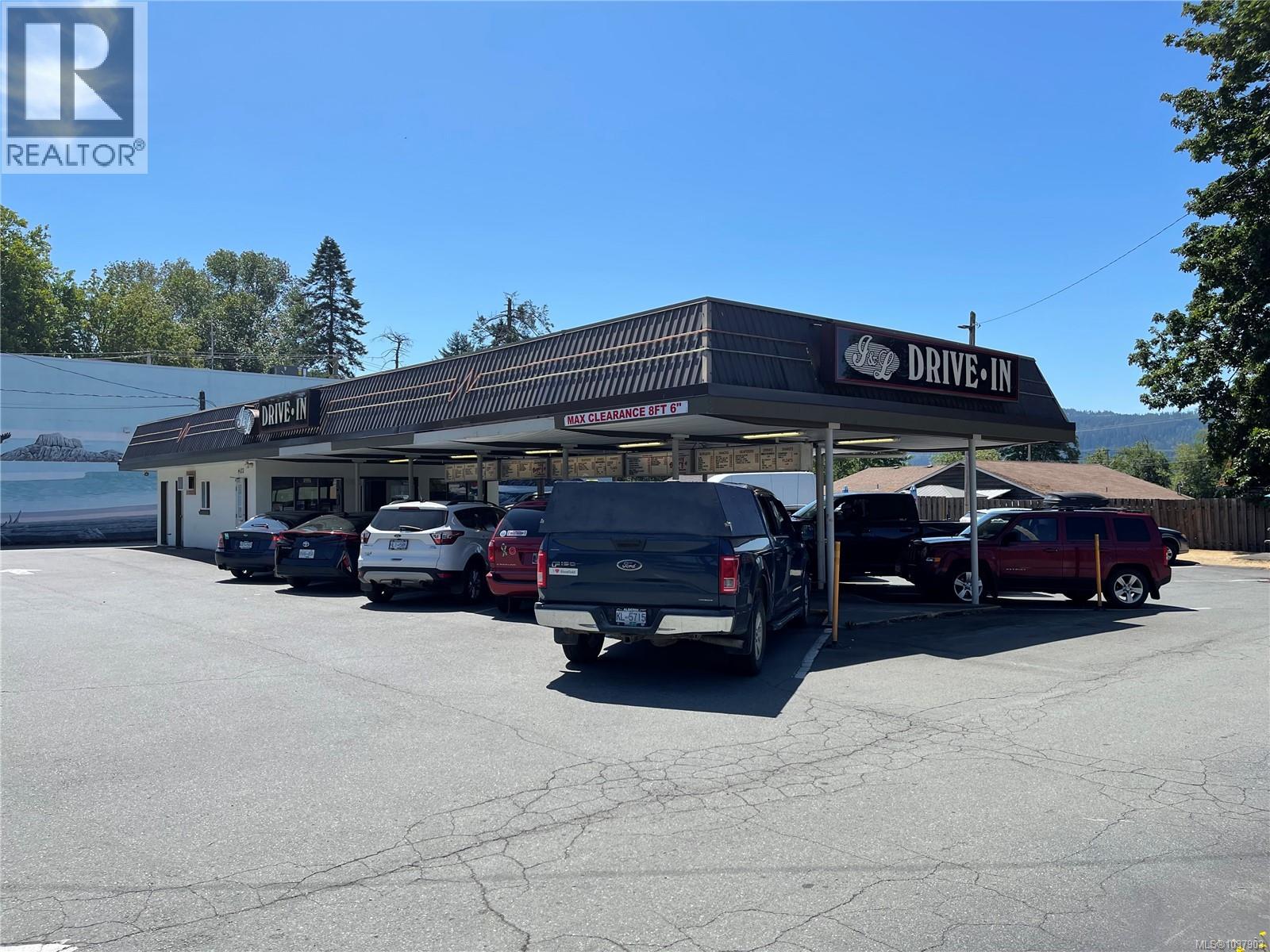 4422 Gertrude St, Port Alberni, British Columbia  V9Y 6J8 - Photo 1 - 1037903