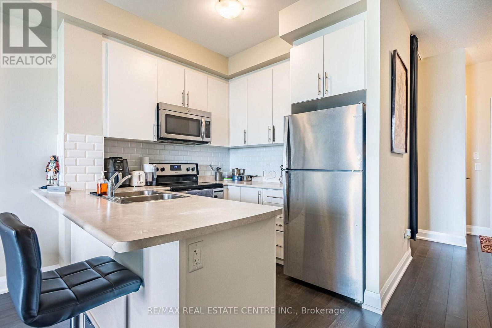 905 - 55 Yorkland Boulevard, Brampton, Ontario L6P 4K9 - Photo 15 - W13166174