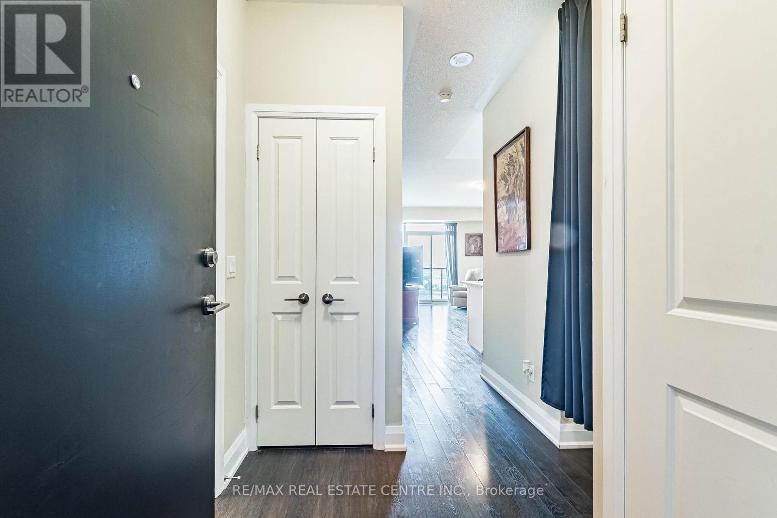 905 - 55 Yorkland Boulevard, Brampton, Ontario L6P 4K9 - Photo 7 - W13166174