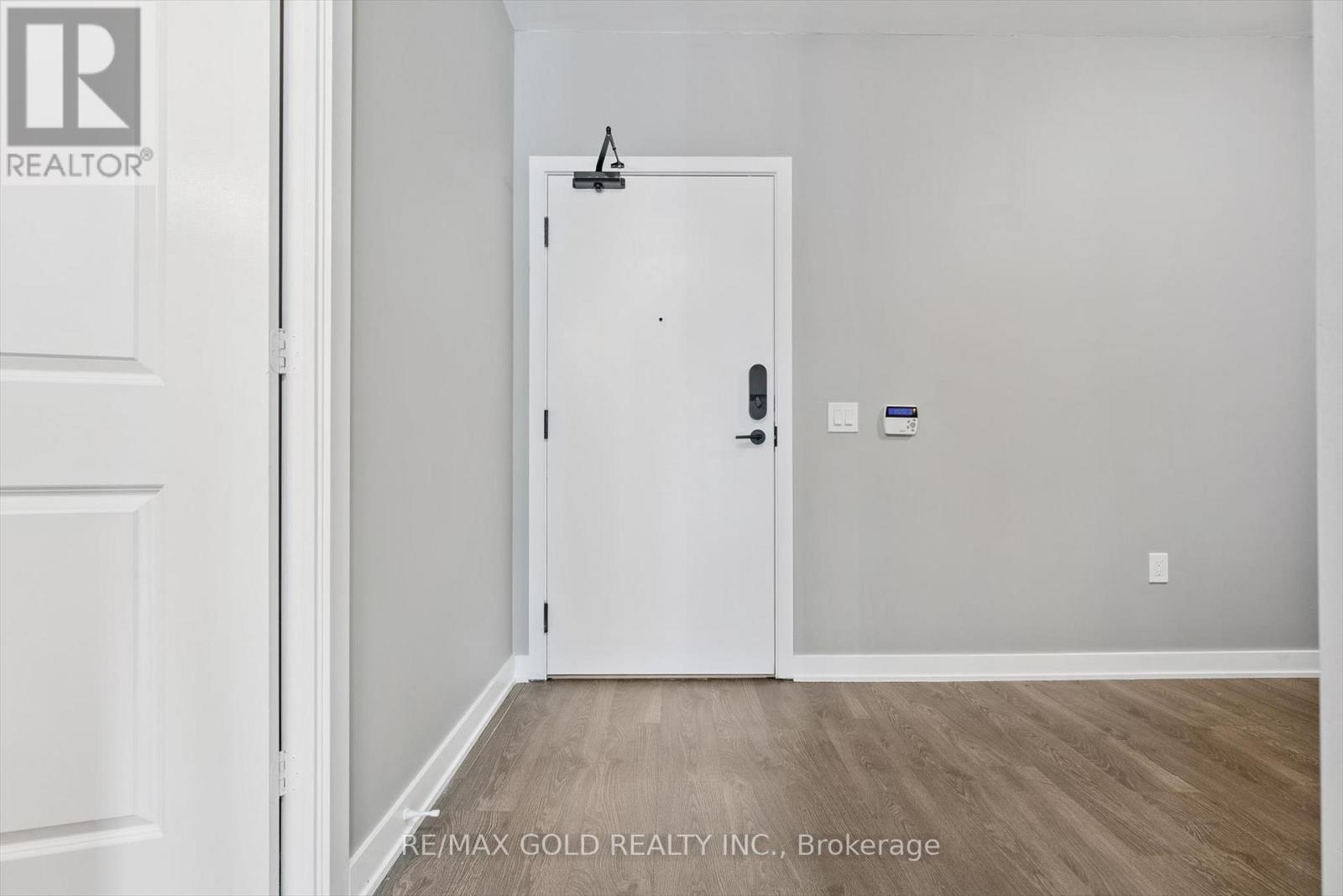 1905 - 4675 Metcalfe Avenue, Mississauga, Ontario L5M 0Z7 - Photo 16 - W13166220