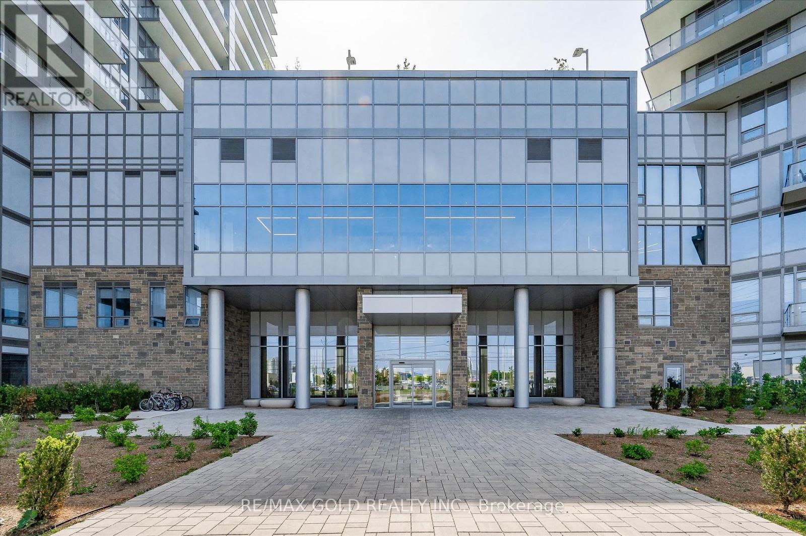 1905 - 4675 Metcalfe Avenue, Mississauga, Ontario L5M 0Z7 - Photo 4 - W13166220