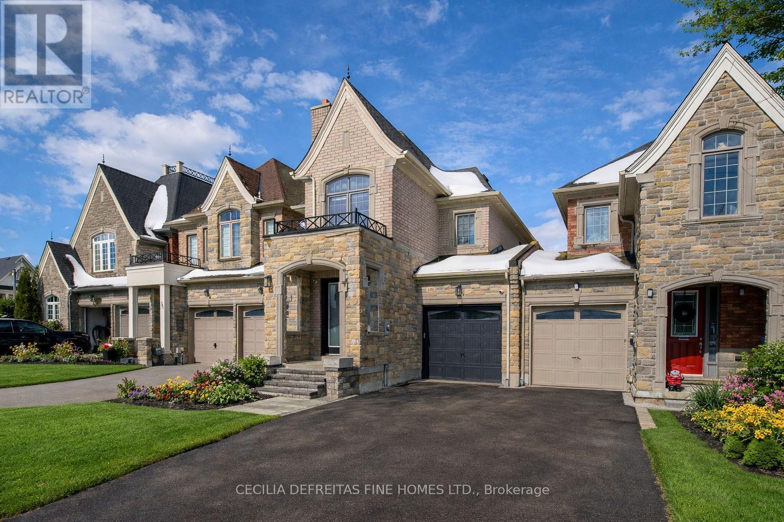 109 ALEX CAMPBELL CRESCENT, King, Ontario