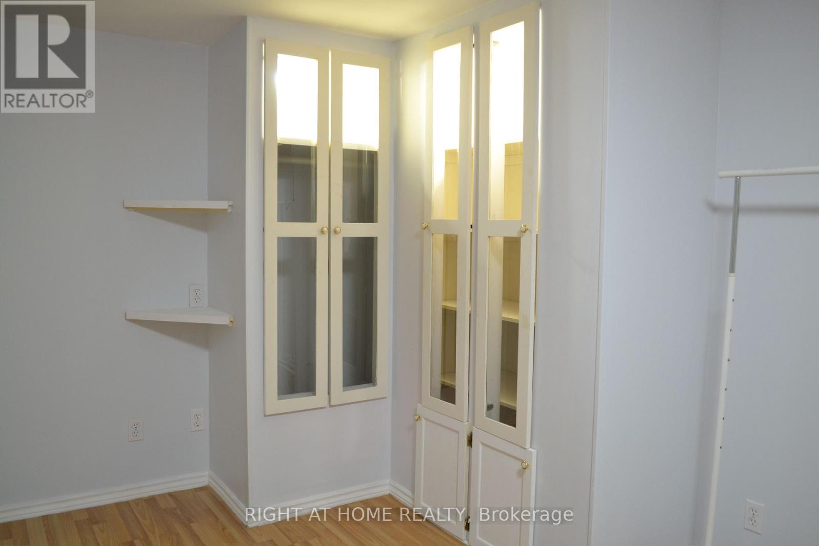 Basement - 505 Mohawk Road W, Hamilton, Ontario  L9C 1X3 - Photo 6 - X13166158