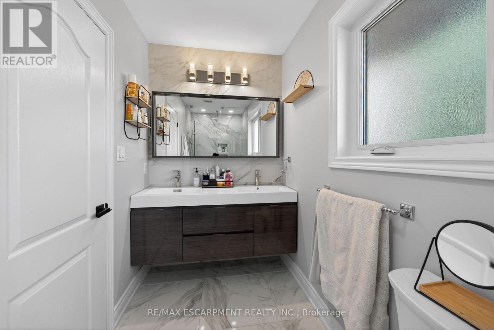 1 Sandringham Avenue, Hamilton, Ontario  L9C 2H3 - Photo 25 - X13166168