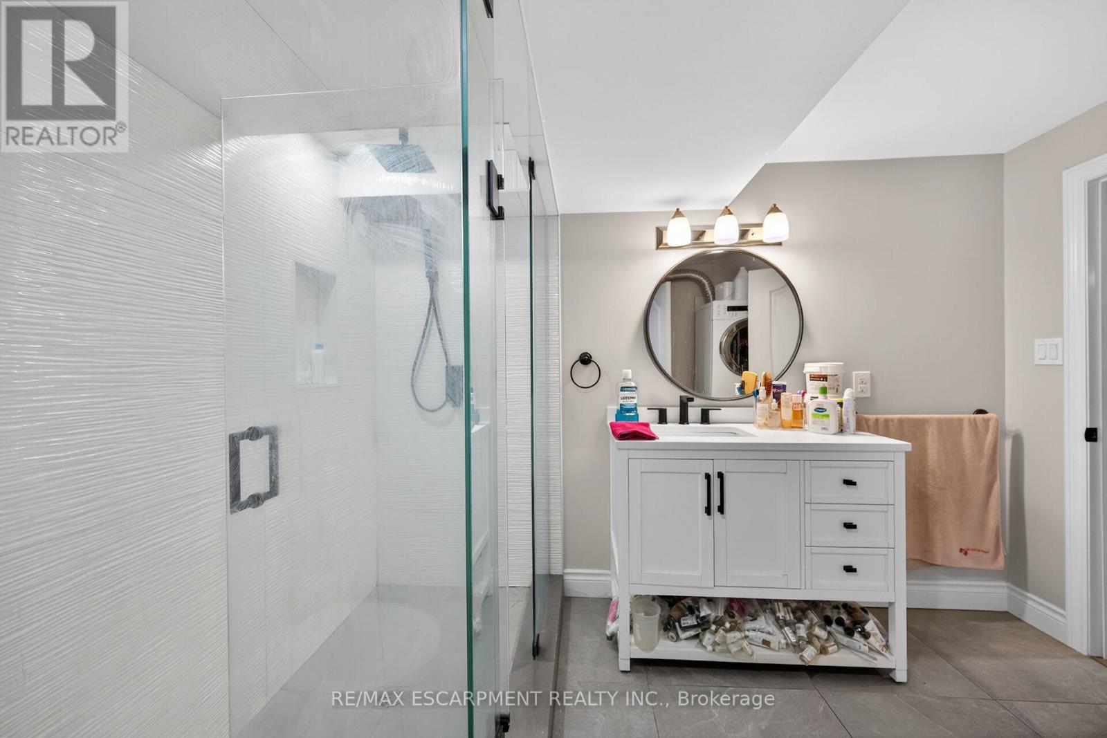 1 Sandringham Avenue, Hamilton, Ontario  L9C 2H3 - Photo 38 - X13166168
