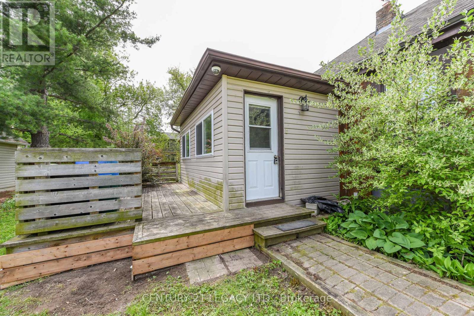 26 Miles Street, Milton, Ontario L9T 1E4 - Photo 2 - W13159104