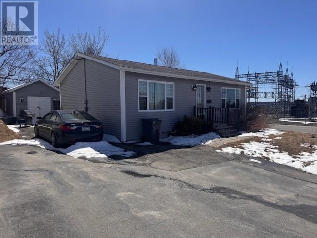2 Heath Crescent, Gander, Newfoundland & Labrador