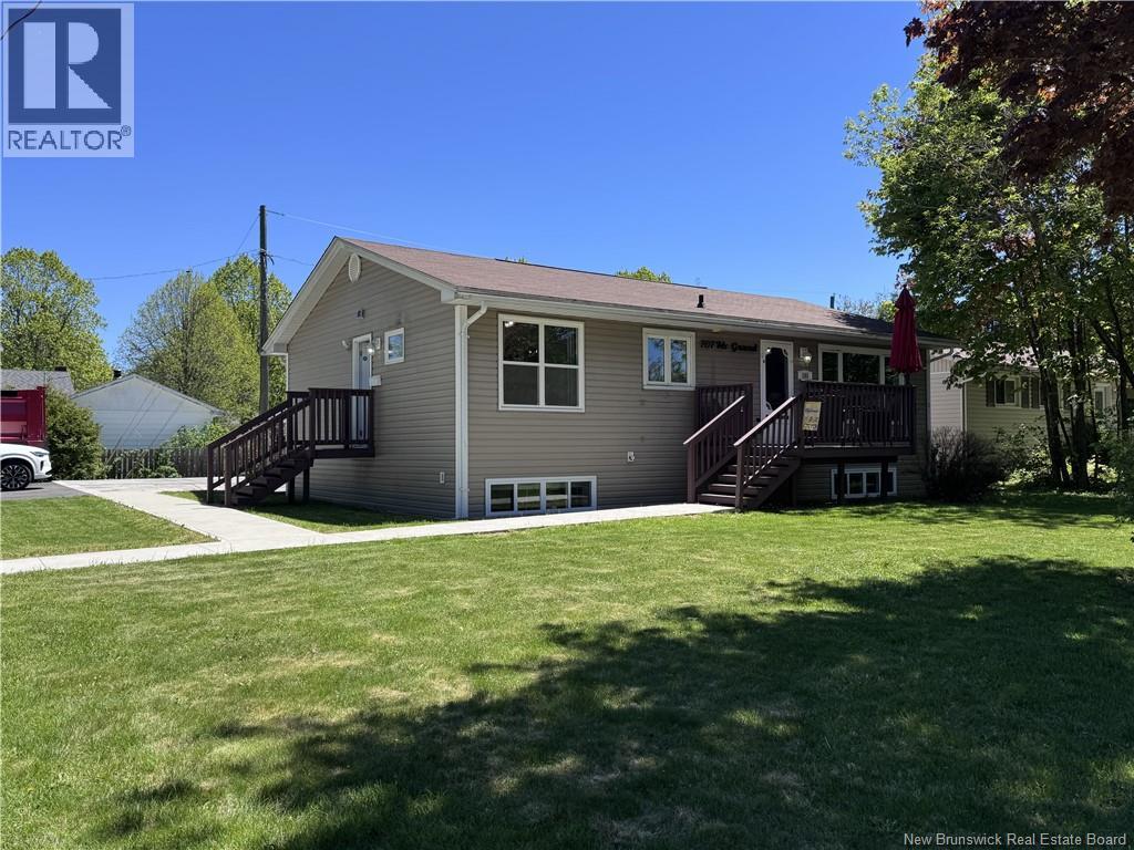 101 Mcgrand Court, Fredericton, New Brunswick  E3A 1H7 - Photo 1 - NB140015