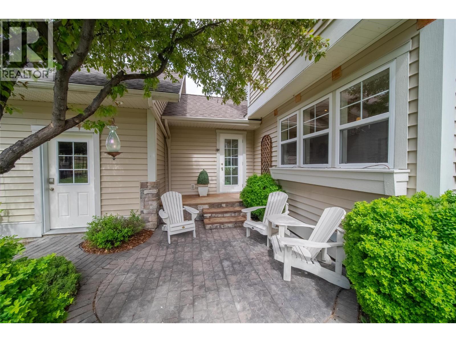 1004 15th Street S, Cranbrook, British Columbia V1C 5V2 - Photo 11 - 10388439