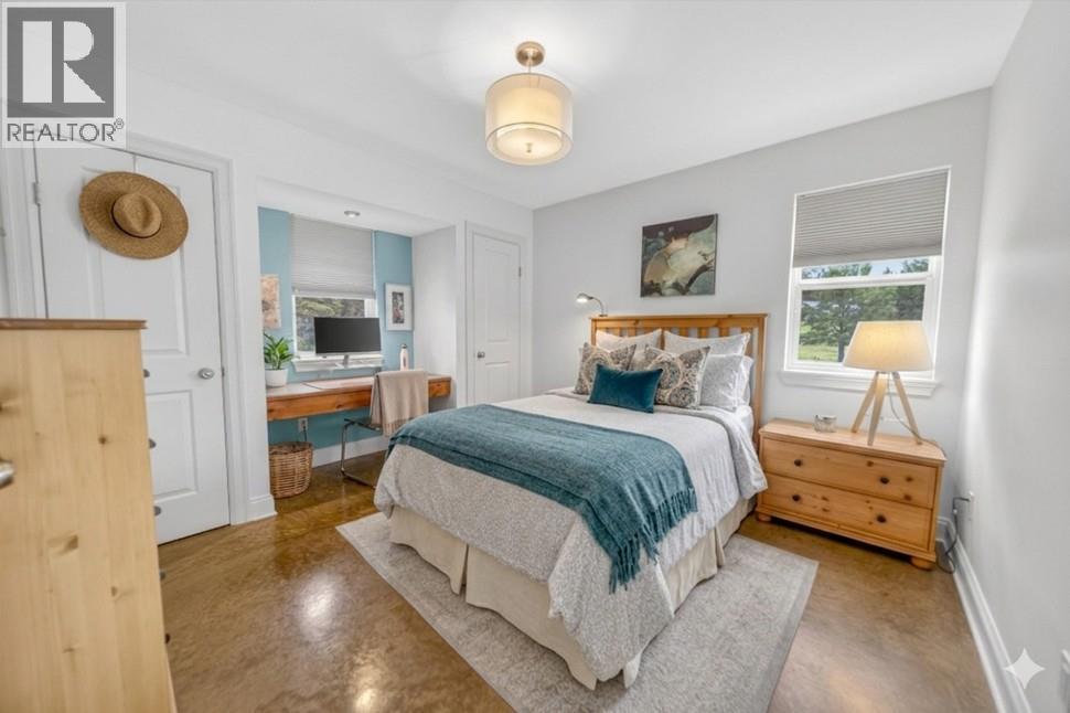 1004 15th Street S, Cranbrook, British Columbia V1C 5V2 - Photo 50 - 10388439