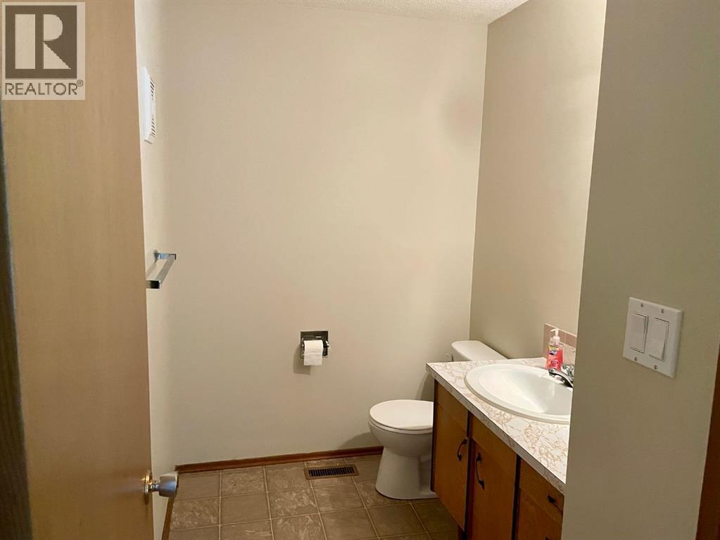 4824 Varsity Drive NW, Calgary, Alberta  T3A 1A3 - Photo 33 - A2310060