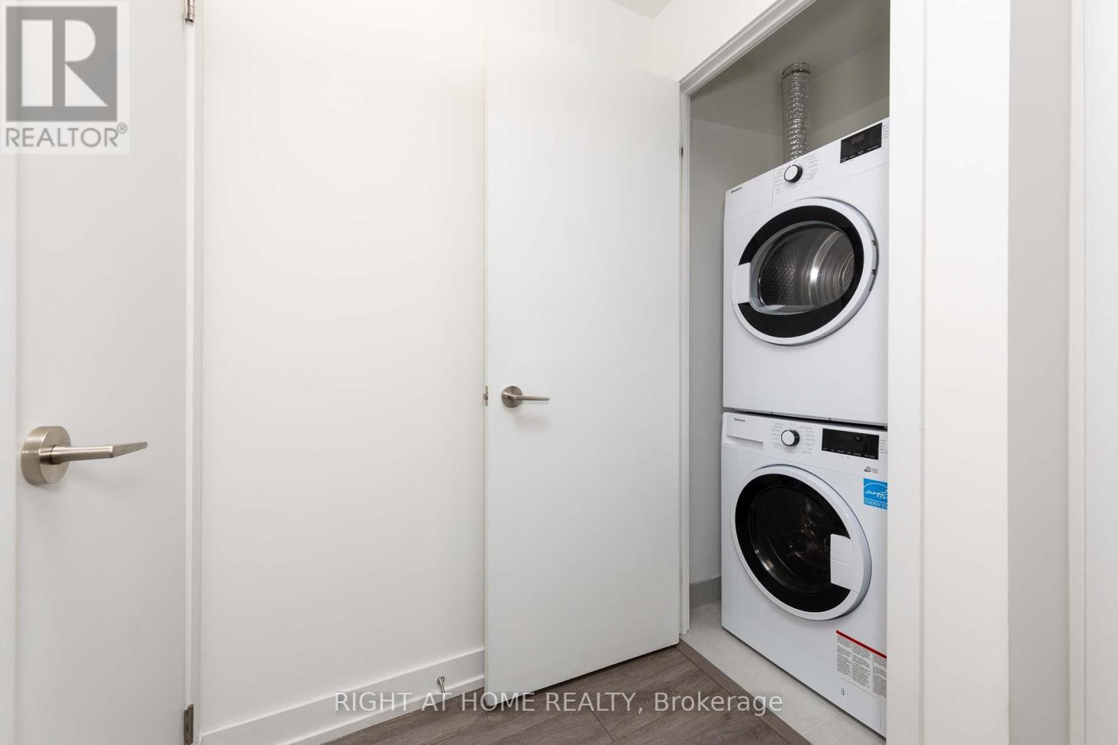 33 - 871 Sheppard Avenue W, Toronto, Ontario  M3H 0E8 - Photo 10 - C13157538