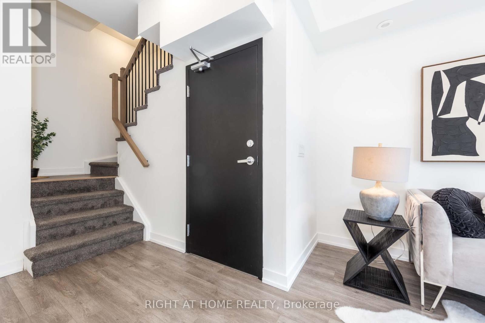 33 - 871 Sheppard Avenue W, Toronto, Ontario  M3H 0E8 - Photo 12 - C13157538