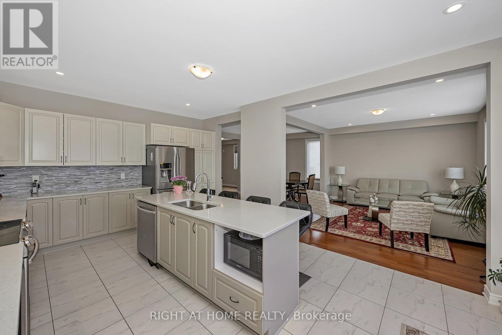 50 Boddington Street, Ottawa, Ontario  K2J 6G1 - Photo 14 - X13139920