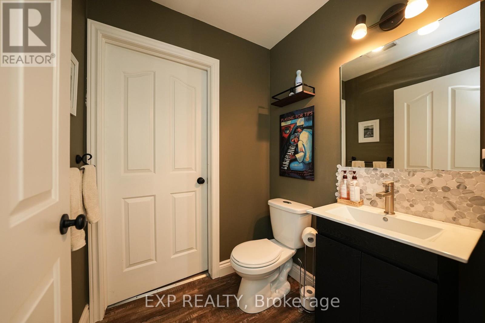 4 - 40 Ontario Street, Lambton Shores, Ontario  N0M 1T0 - Photo 33 - X13166266