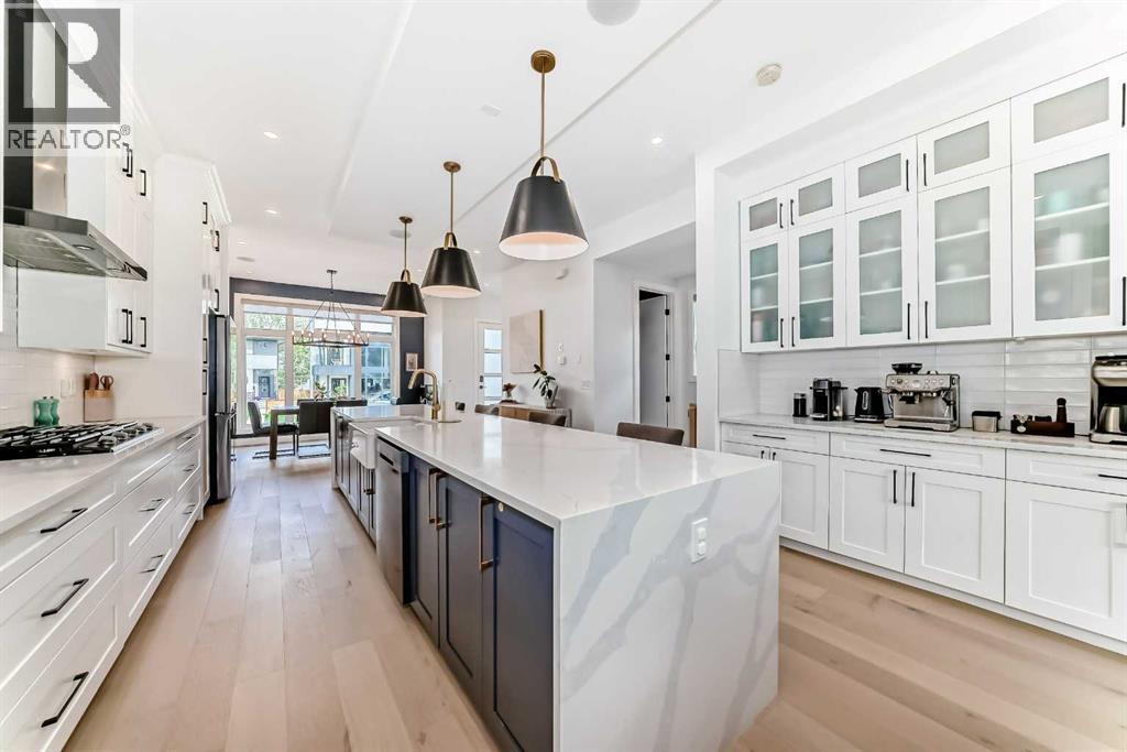 3221 Kinsale Road SW, Calgary, Alberta  T3E 4S1 - Photo 6 - A2313406