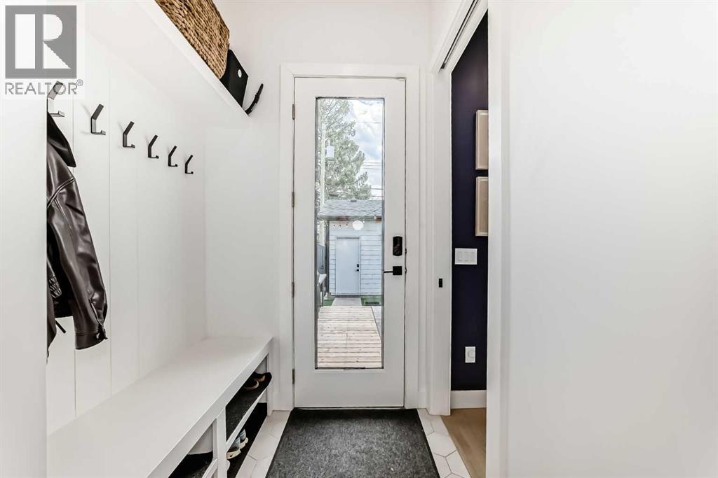 3221 Kinsale Road SW, Calgary, Alberta  T3E 4S1 - Photo 16 - A2313406