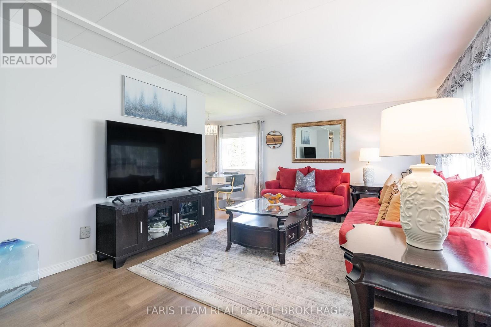 21 Hawthorne Drive, Innisfil, Ontario  L9S 1P7 - Photo 16 - N13155562