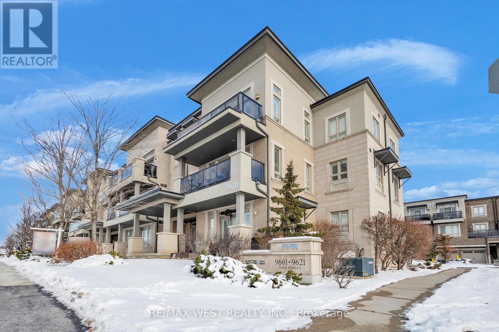 9 - 9601 Jane Street, Vaughan, Ontario  L6A 4G5 - Photo 2 - N13166190
