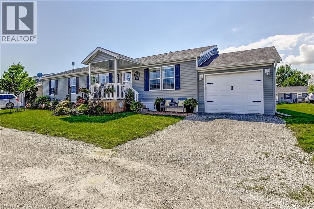 17 Silver Aspen Drive, Selkirk, Ontario  N0A 1L0 - Photo 2 - 40806731