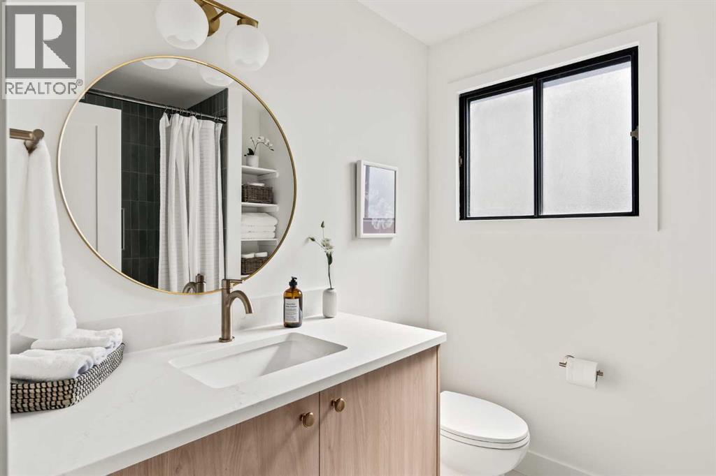 11 Coach Manor Rise Sw, Calgary, Alberta  T3H 1C5 - Photo 17 - A2304872