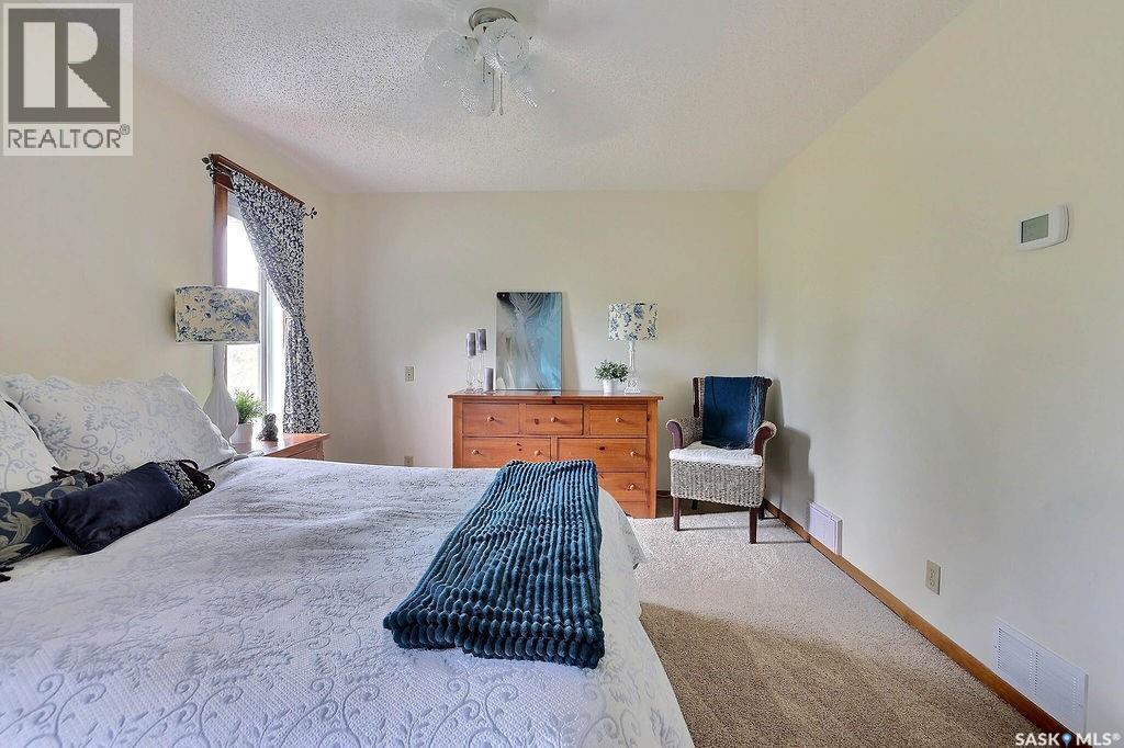 2230 Elderkin Drive E, Regina, Saskatchewan  S4V 0V4 - Photo 25 - SK036926