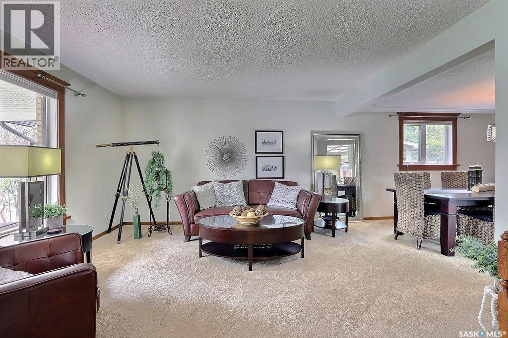 2230 Elderkin Drive E, Regina, Saskatchewan  S4V 0V4 - Photo 3 - SK036926