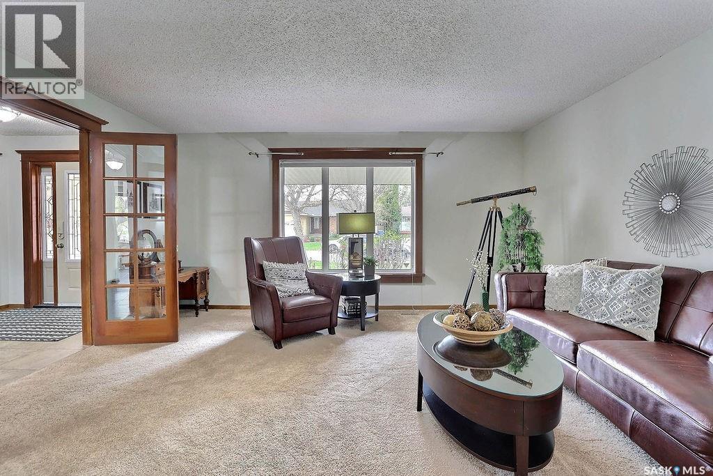 2230 Elderkin Drive E, Regina, Saskatchewan  S4V 0V4 - Photo 5 - SK036926