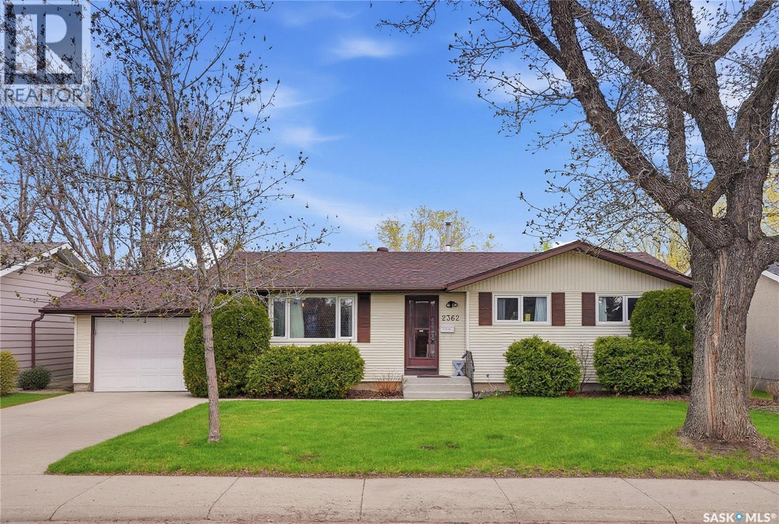 2362 Easthill, Saskatoon, Saskatchewan