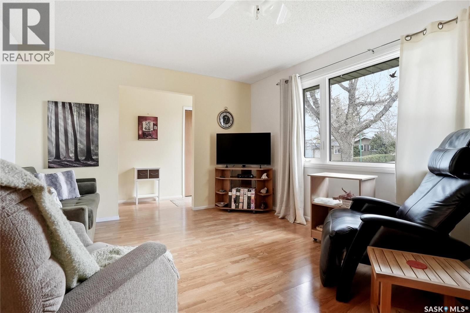 2362 Easthill, Saskatoon, Saskatchewan  S7J 3E5 - Photo 6 - SK036912