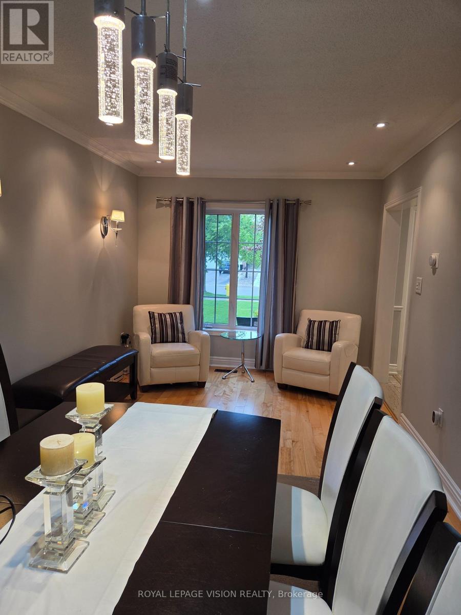 91 Princeton Gate, Vaughan, Ontario  L6A 2S7 - Photo 4 - N13165976