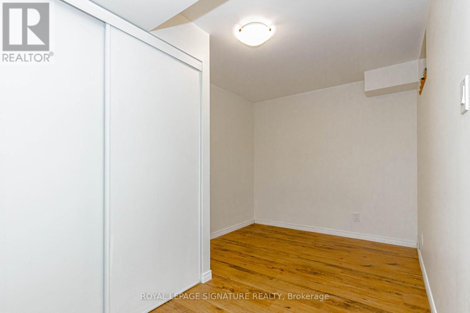 120 Tarragona Boulevard, Toronto, Ontario  M6N 5C5 - Photo 21 - W13128302