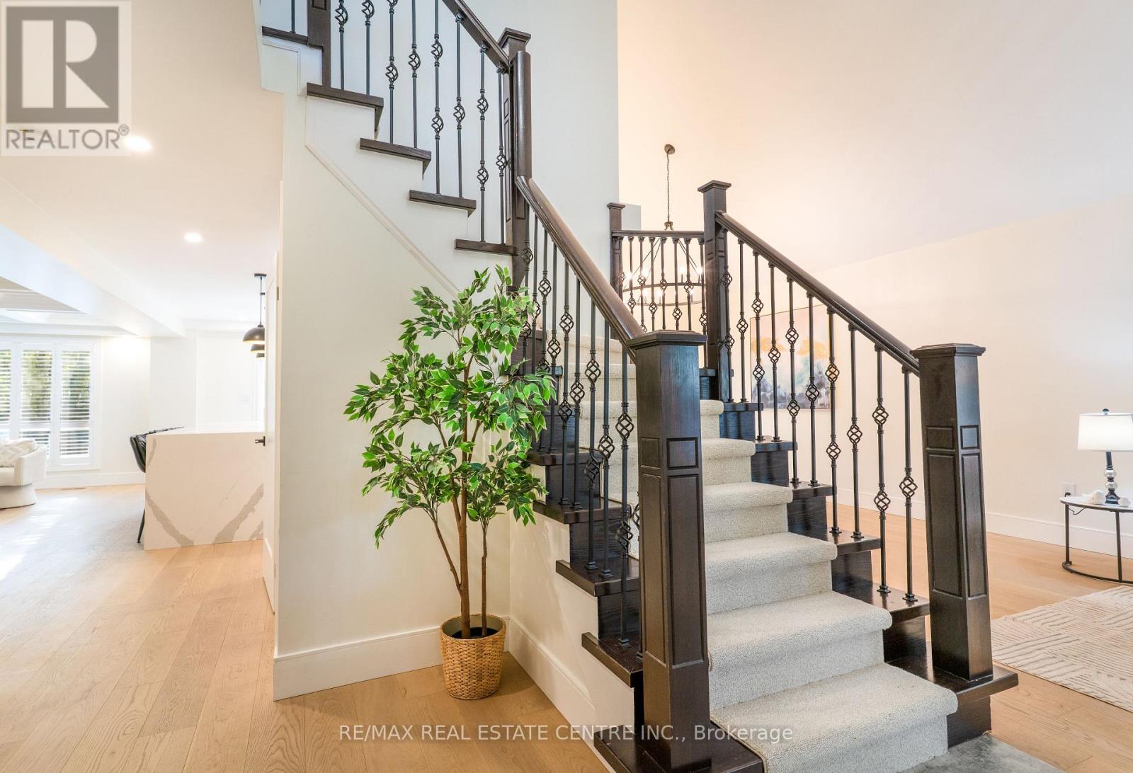 2 Orvieto Court, Hamilton, Ontario  L8E 5W1 - Photo 13 - X13166248