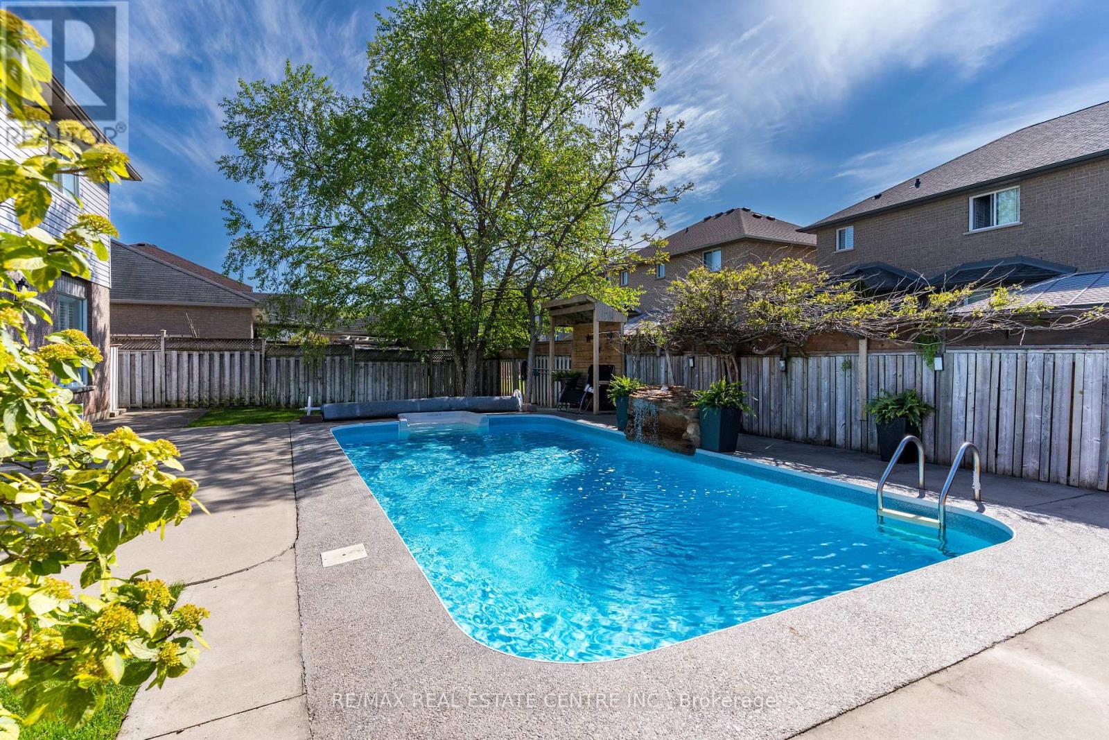 2 Orvieto Court, Hamilton, Ontario  L8E 5W1 - Photo 37 - X13166248