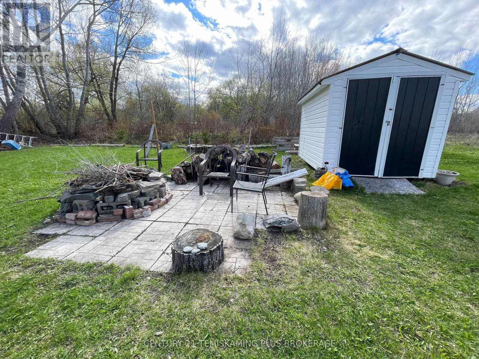 144 Rorke Avenue, Temiskaming Shores, Ontario  P0J 1K0 - Photo 3 - T13026804