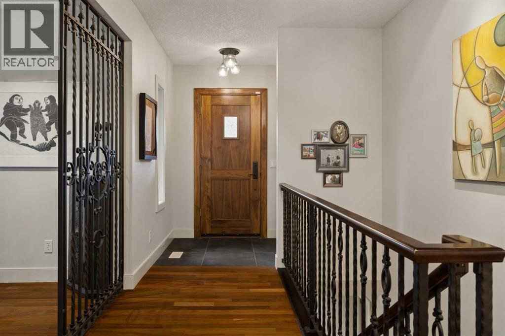 1109 Council Way SW, Calgary, Alberta  T2T 1X5 - Photo 6 - A2313354