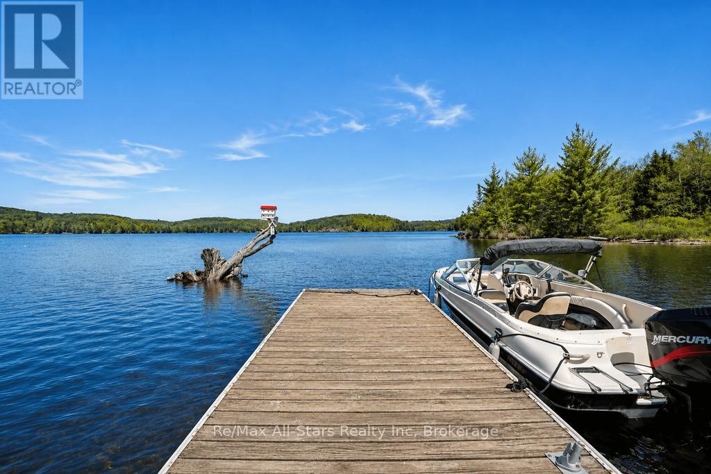 13603 Raven Lake - East Shore, Algonquin Highlands, Ontario  P0A 1E0 - Photo 2 - X13166364