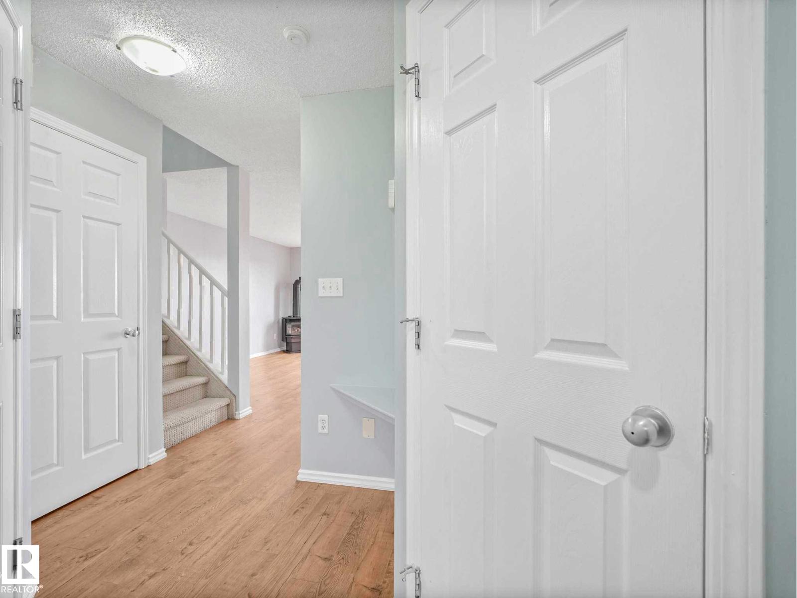 6424 1a Av Sw, Edmonton, Alberta  T6X 0B5 - Photo 7 - E4489657