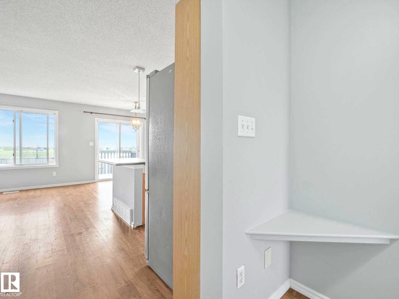 6424 1a Av Sw, Edmonton, Alberta  T6X 0B5 - Photo 8 - E4489657