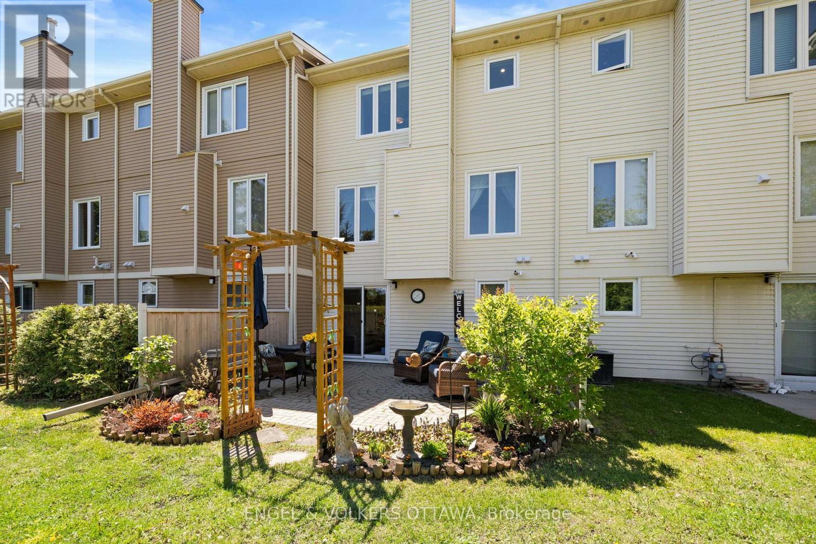 27 - 1986 Summerfields Crescent, Ottawa, Ontario  K1C 7B4 - Photo 35 - X13166294