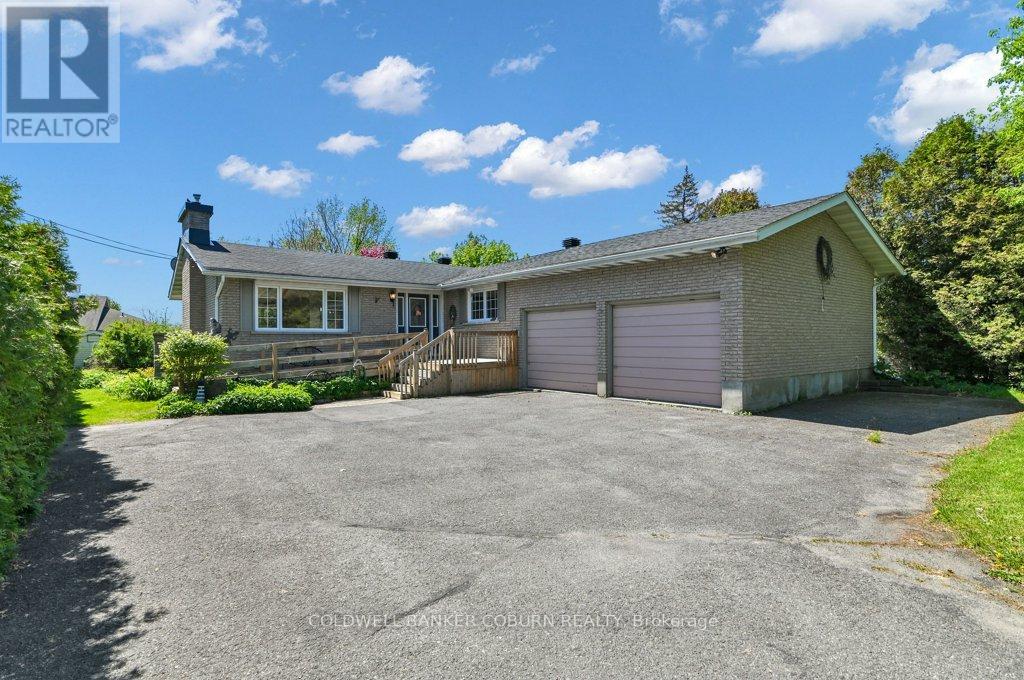 10 Manning Road, South Stormont, Ontario  K0C 1P0 - Photo 3 - X13166306