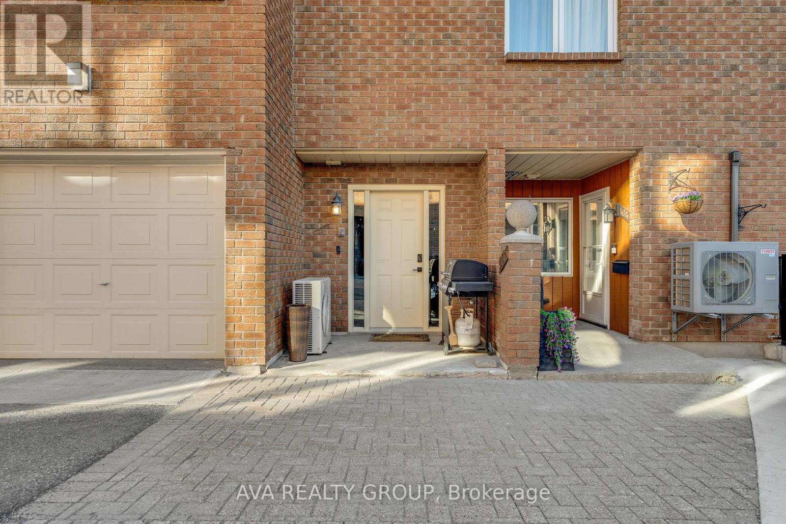7 - 106 Stratas Court N, Ottawa, Ontario  K2L 3K4 - Photo 2 - X13166314