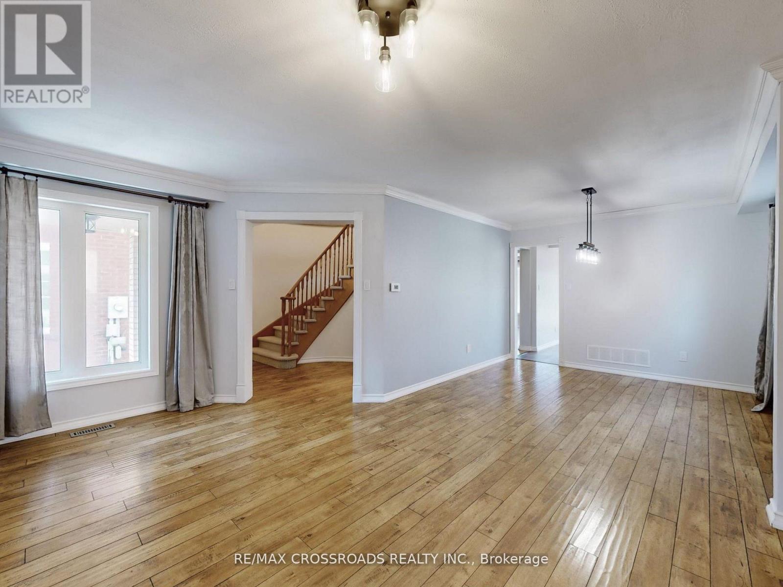 35 Forest Grove Drive, Whitby, Ontario  L1R 2A6 - Photo 37 - E13166354